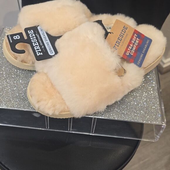 Fireside By Dearfoams Cairns Genuine Shearling Slide Slipper-Metallic Suede Trim - Picture 8 of 11